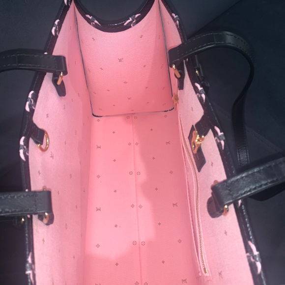 Louis Vuitton Onthego MM - Picture 6 of 9